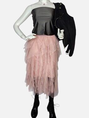 NWT Metallic Grey Strapless Bustier Top Small Minimal Chic Night Out✨